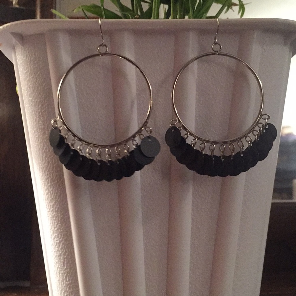 NIB*Hoop earrings with black circle designs